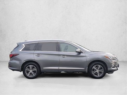 Used 2019 INFINITI QX60 Luxe w/ Essential Package AWD/4WD image 4