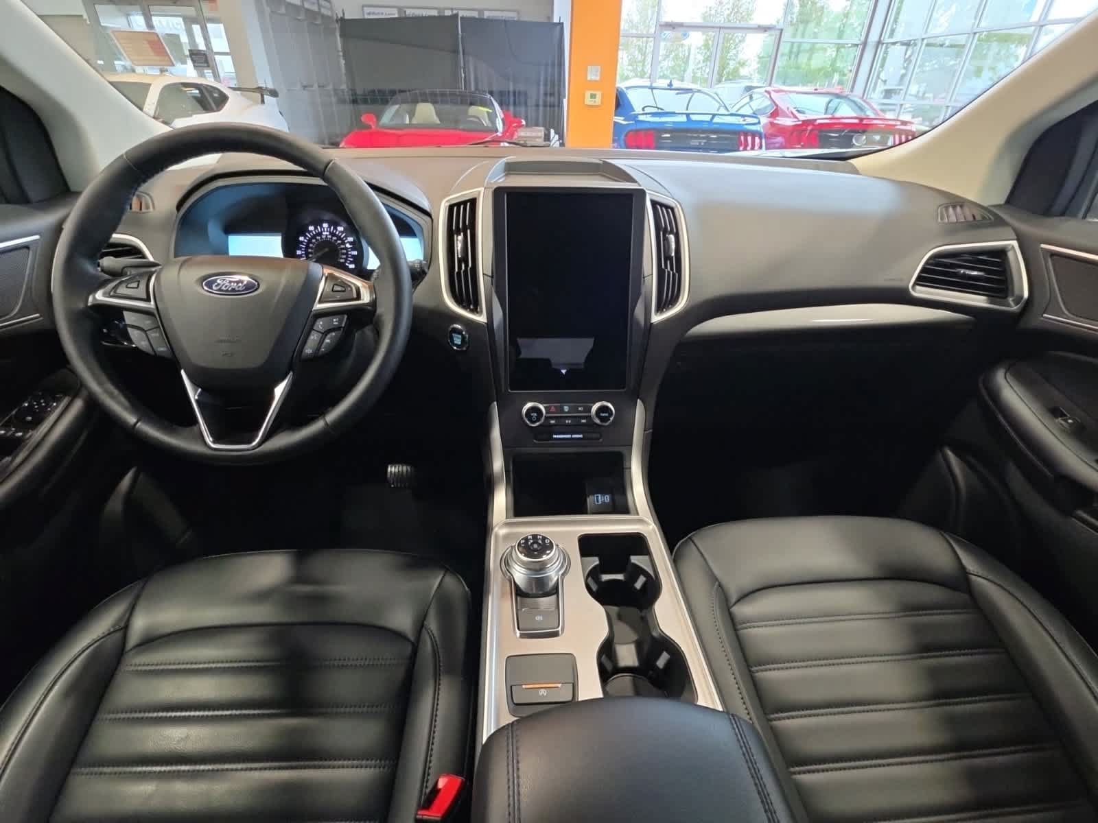 Used 2024 Ford Edge SEL w/ Convenience Package AWD/4WD image 29