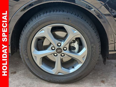 Used 2023 Ford Escape ST-Line image 39