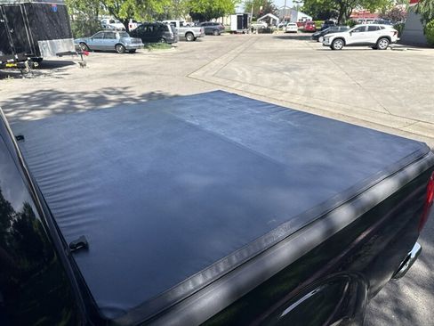 Used 2011 Nissan Frontier SV RWD image 20