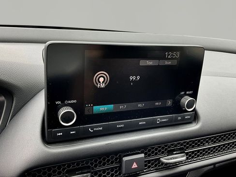 Used 2023 Honda HR-V LX image 10