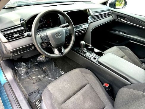Used 2025 Toyota Camry LE FWD image 13