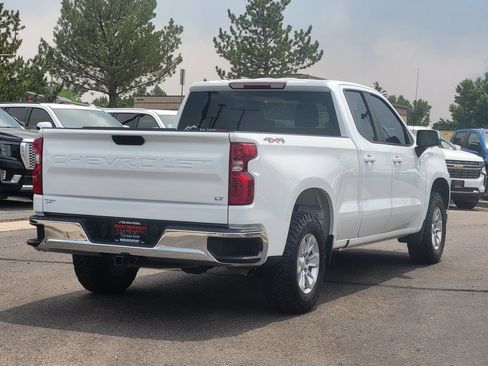 Used 2021 Chevrolet Silverado 1500 LT AWD/4WD image 4