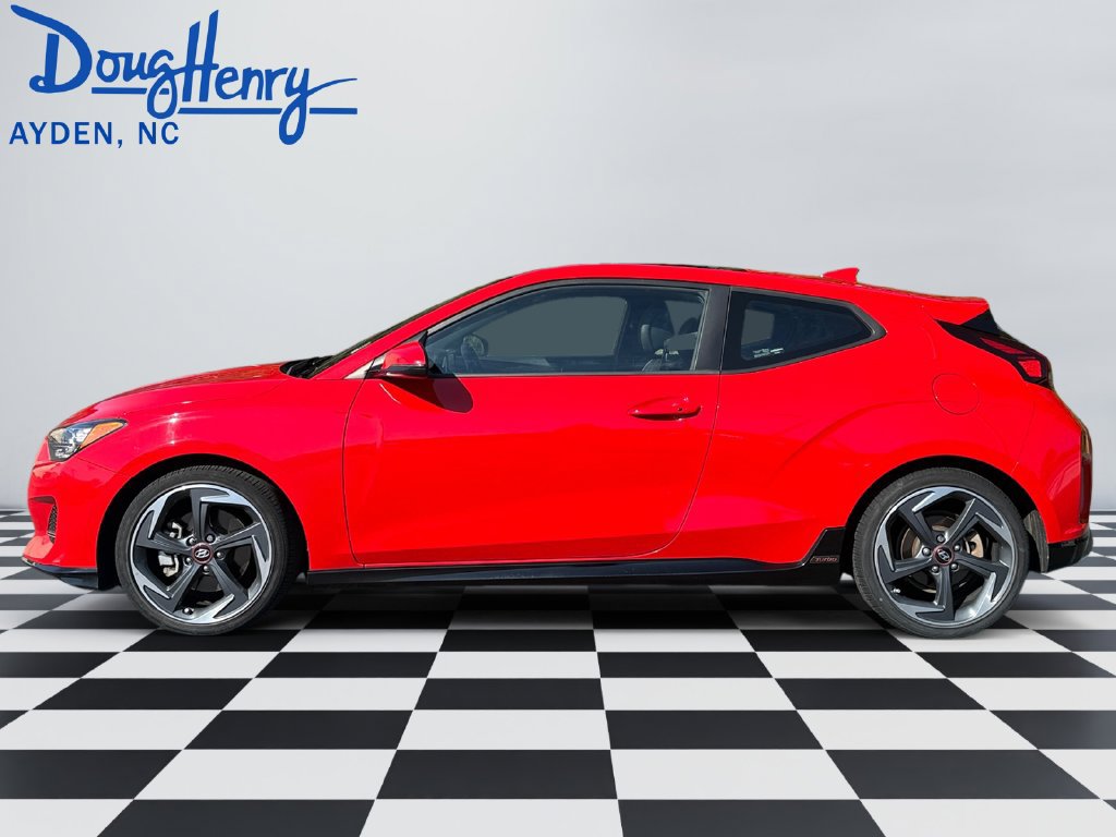 Used 2020 Hyundai Veloster Turbo FWD image 2