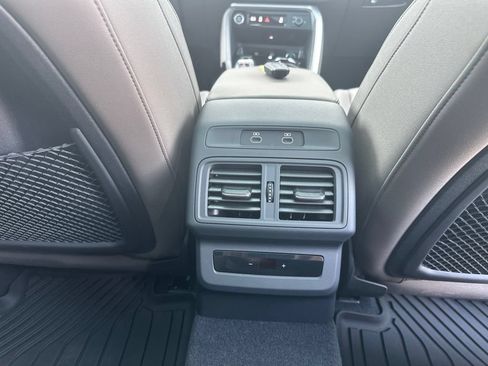 Used 2025 Audi Q5 Premium AWD/4WD image 34