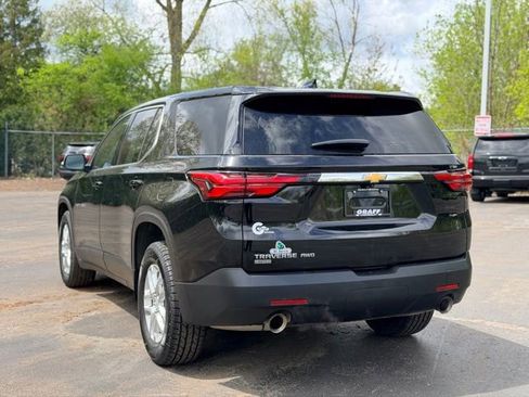 Used 2024 Chevrolet Traverse LS w/ Safety Package AWD/4WD image 5