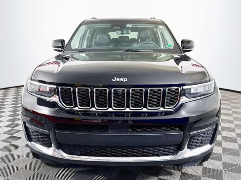 Used 2023 Jeep Grand Cherokee L Limited w/ Luxury Tech Group II AWD/4WD image 2