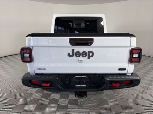 Used 2020 Jeep Gladiator Rubicon image 6