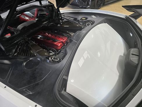 Used 2023 Chevrolet Corvette Stingray Preferred Cpe w/ Z51 Performance Package RWD image 14