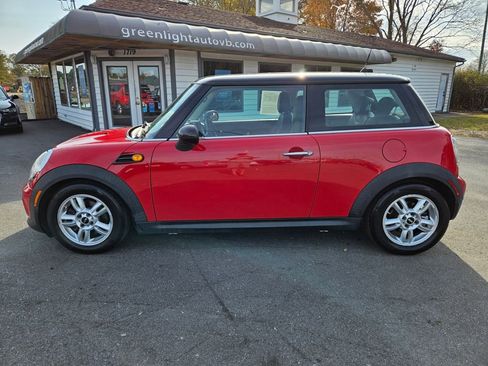Used 2012 MINI Cooper Hardtop image 8