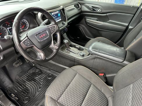 Used 2019 GMC Acadia SLE w/ Driver Alert Package I image 9