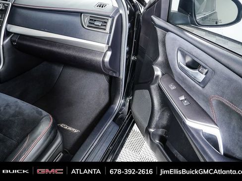 Used 2017 Toyota Camry XSE image 24