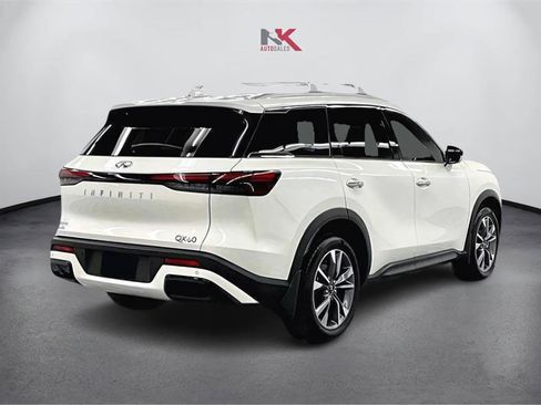 Used 2024 INFINITI QX60 Luxe w/ Vision Package image 4