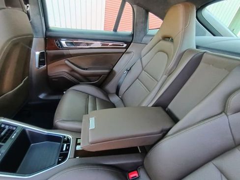 Used 2017 Porsche Panamera Turbo AWD/4WD image 58