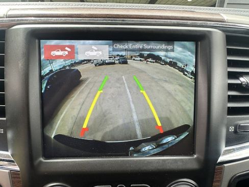 Used 2018 RAM 2500 Laramie w/ Convenience Group AWD/4WD image 21