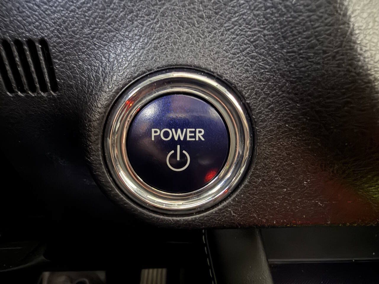 Used 2018 Lexus RX 450h AWD w/ Premium Package image 30