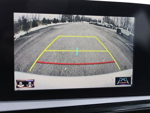 Used 2022 Lexus ES 300h w/ Premium Package image 28