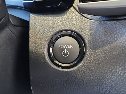 New 2026 Toyota Camry Hybrid AWD/4WD image 13