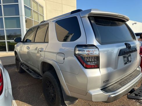 Used 2016 Toyota 4Runner Trail image 6