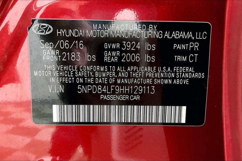 Used 2017 Hyundai Elantra Limited FWD image 29