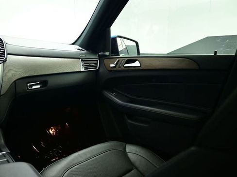 Used 2017 Mercedes-Benz GLE 43 AMG 4MATIC image 45