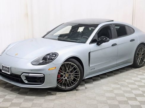 Used 2023 Porsche Panamera GTS AWD/4WD image 7