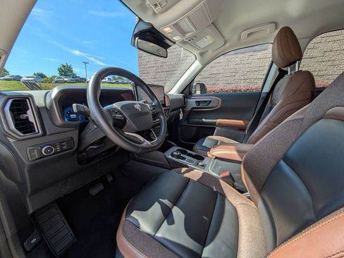 Used 2025 Ford Bronco Sport Outer Banks w/ Outer Banks Tech Package+ AWD/4WD image 15