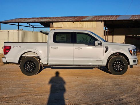 New 2025 Ford F150 Lariat w/ Equipment Group 501A Mid image 4