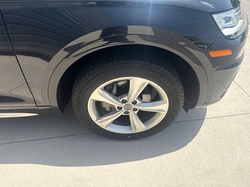 Used 2020 Audi Q5 2.0T Premium w/ Convenience Package AWD/4WD image 13