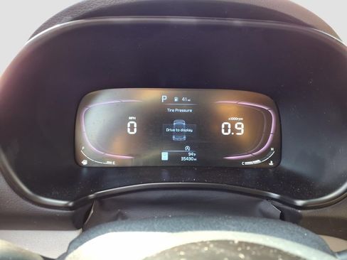 Used 2023 Kia Soul EX FWD image 22