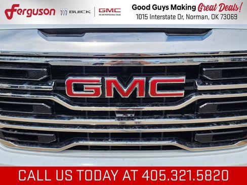 New 2026 GMC Sierra 1500 SLT w/ SLT Premium Plus Package AWD/4WD image 10