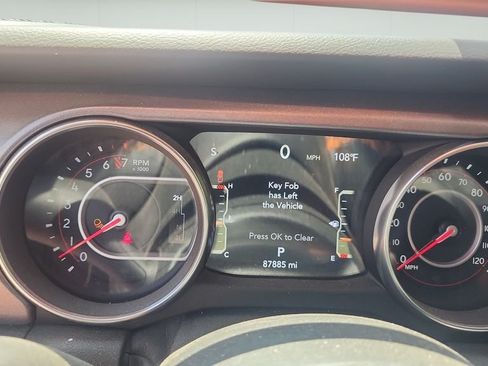 Used 2020 Jeep Gladiator Mojave AWD/4WD image 10