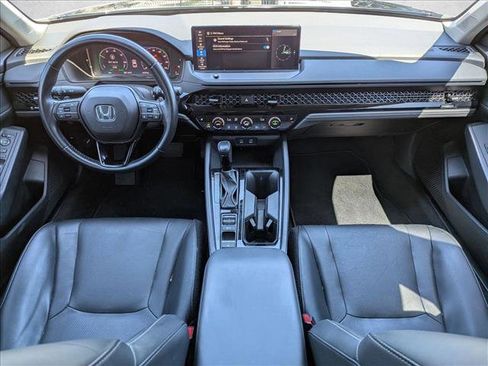 Used 2023 Honda Accord EX-L image 18