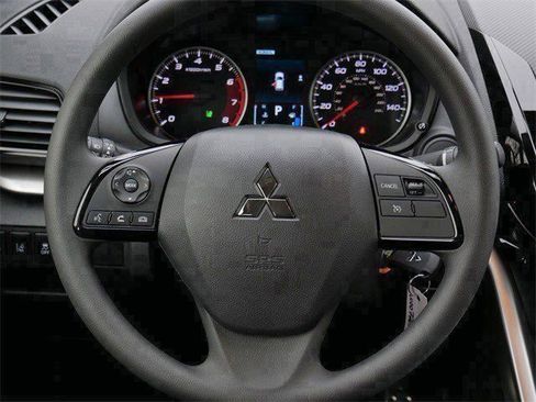 New 2026 Mitsubishi Eclipse Cross ES image 8