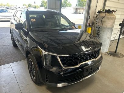 Used 2024 Kia Sorento S