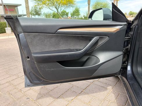 Used 2022 Tesla Model 3 Long Range image 7