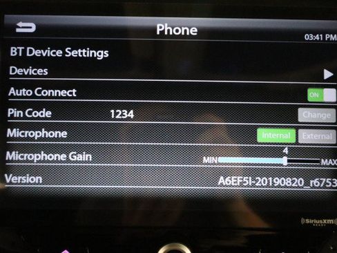 Used 2017 Jeep Wrangler Unlimited Sahara w/ Connectivity Group AWD/4WD image 59
