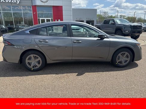 New 2026 Nissan Sentra SV w/ Floor Mat Package FWD image 8