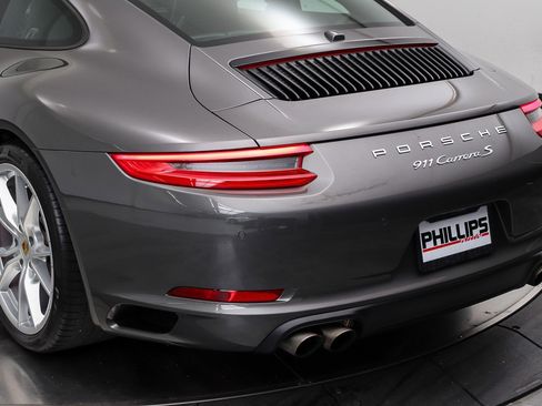 Used 2019 Porsche 911 Carrera S RWD image 12