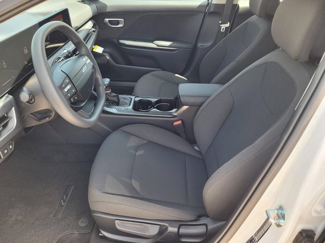 New 2026 Kia K4 FWD image 8