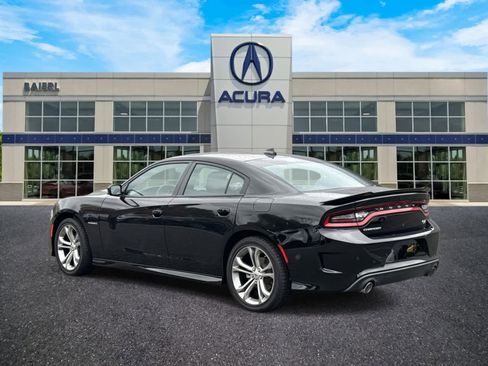 Used 2022 Dodge Charger R/T w/ Driver Convenience Group image 3