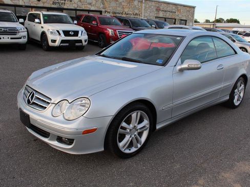 Used 2006 Mercedes-Benz CLK 350 Coupe image 3