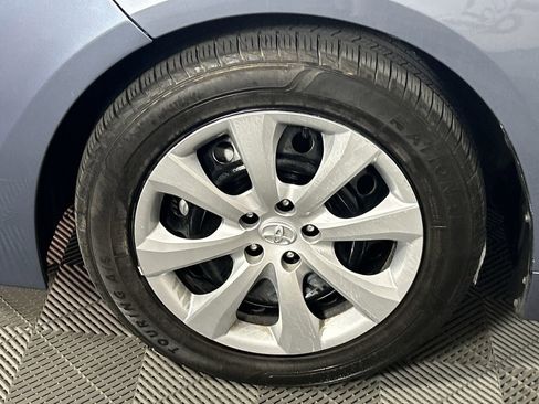 Used 2024 Toyota Corolla LE FWD image 9