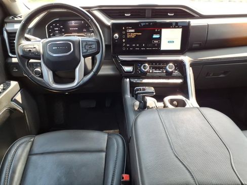 Used 2024 GMC Sierra 1500 Denali w/ Technology Package AWD/4WD image 14