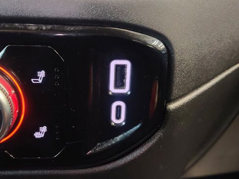 Used 2024 GMC Sierra 1500 Elevation AWD/4WD image 24