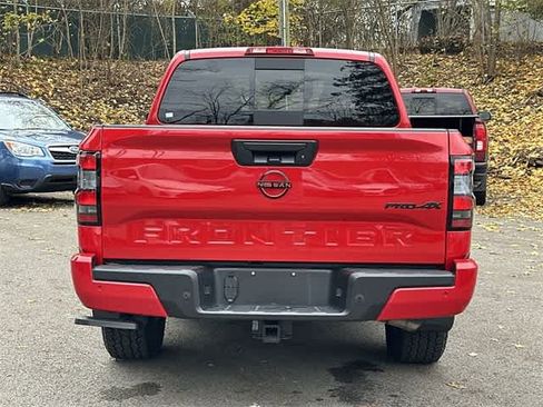 Used 2024 Nissan Frontier PRO-4X w/ Technology Package image 4