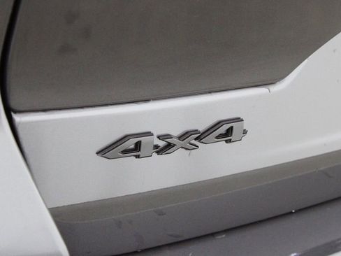 New 2025 Jeep Grand Cherokee Limited image 48