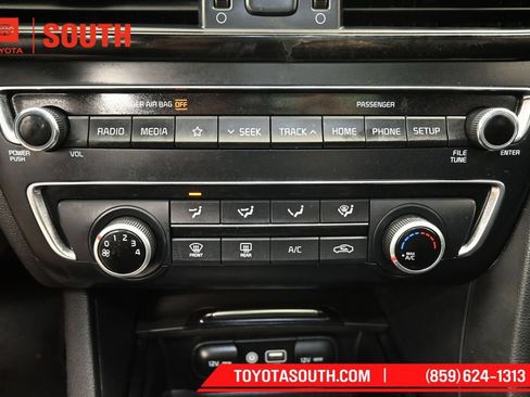 Used 2020 Kia Optima SE FWD image 17