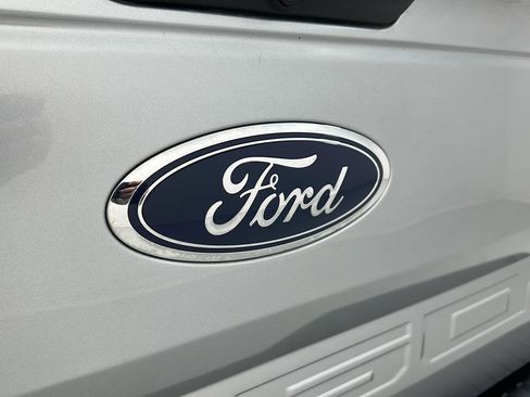 Used 2020 Ford F150 XLT image 26