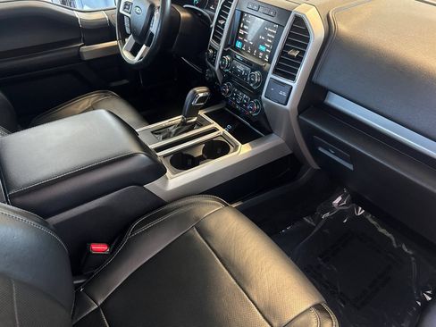 Used 2017 Ford F150 Lariat AWD/4WD image 19